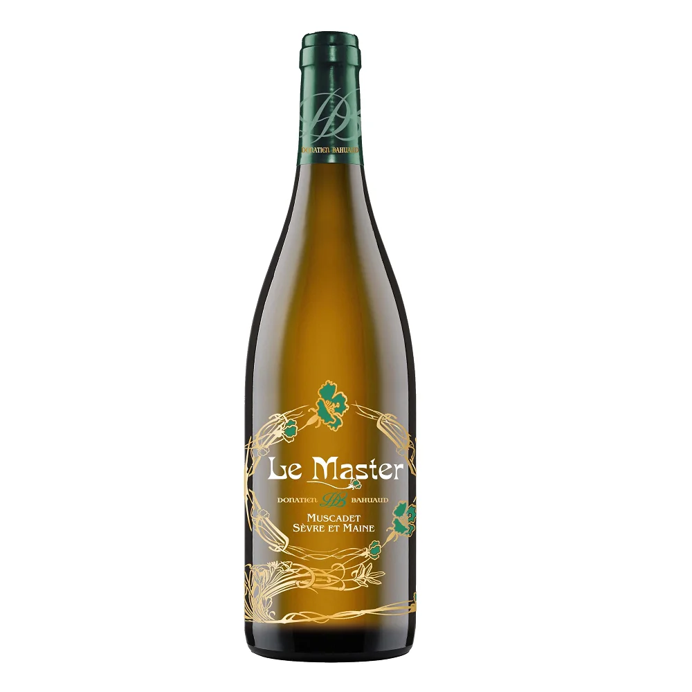 Ackerman Muscadet Sevre-et-Maine Sur Lie Le Master de Donatien Bahuaud, Loire, France